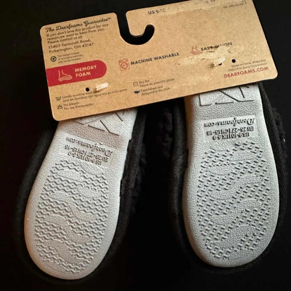 Baby DLuxe by Dearfoams Black White Smiley Face Slippers Size 9